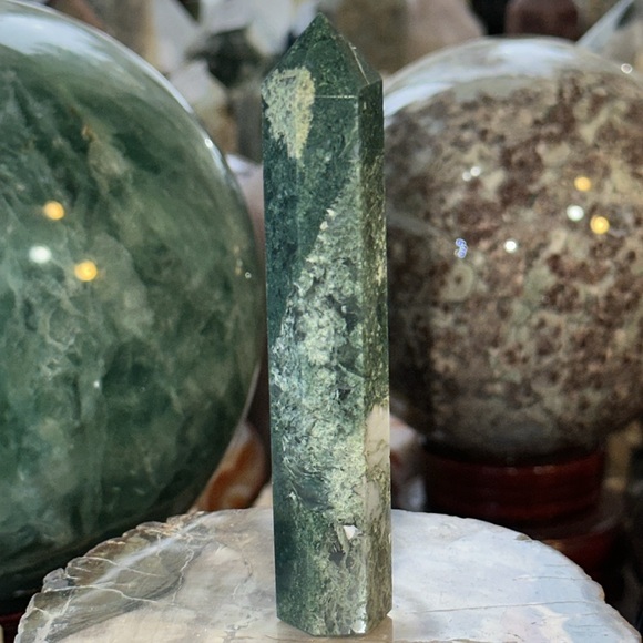Moss Agate Crystal Point! - Picture 3 of 4